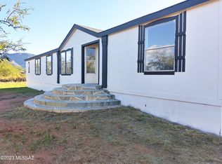 5262 E Lytle Ranch Rd, Hereford, AZ 85615