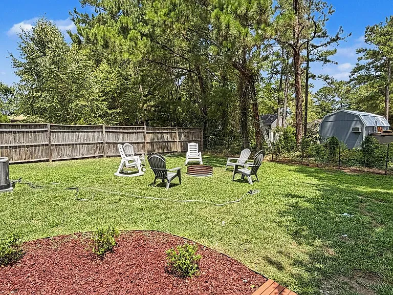 9406 Night Harbor Dr — Photo 16