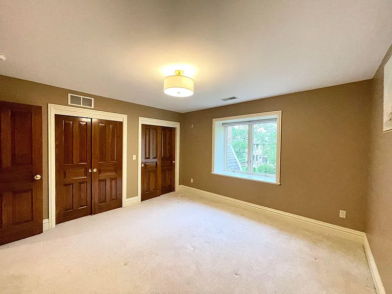 8034 Balmoral Ct — Photo 39