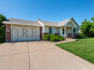 1318 N Aksarben Ct, Wichita, KS 67235