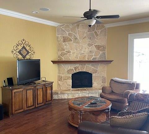 4th image of 3001 Lakota Ln