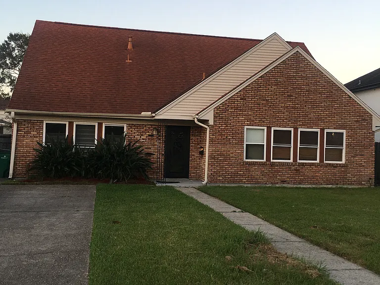2129 Carol Sue Ave — Photo 19