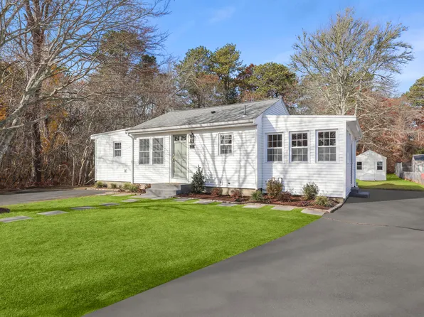 21 Weston Avenue, Wareham, MA 02571
