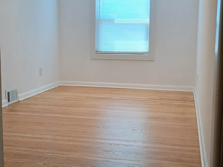 56 Greenview Dr — Photo 11