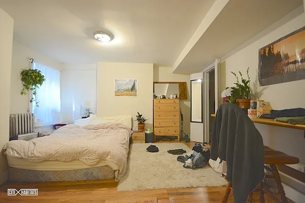 Rented by Citi Habitats | media 25