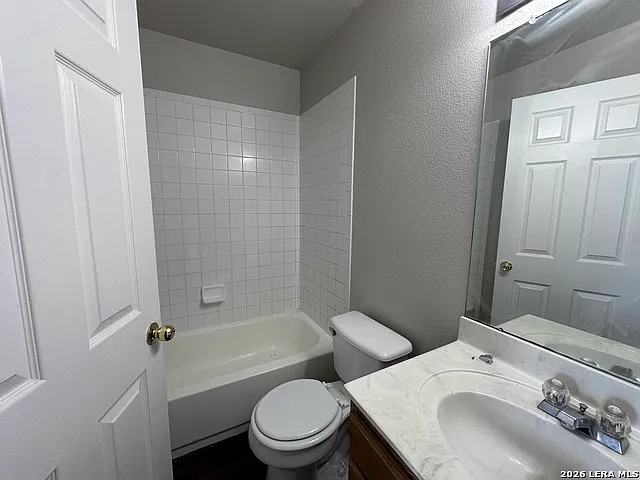 3042 Pine Valley Dr — Photo 10
