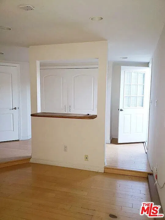 Studio, 450 sqft, $1,650 — Photo 2