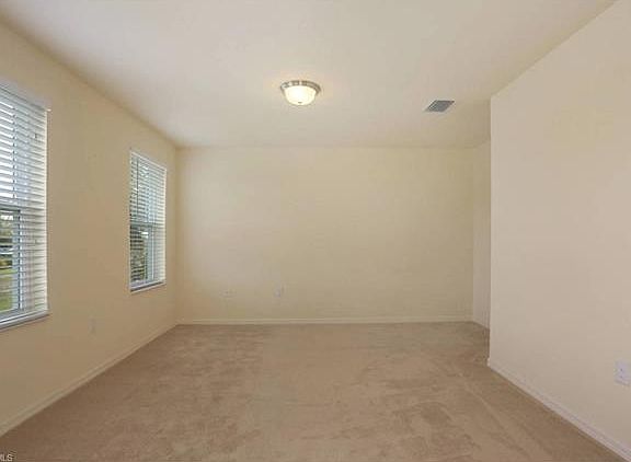 5th image of 3915 SW 11th Ave