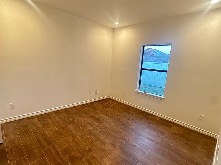5977 Norma Pechero Ln — Photo 10