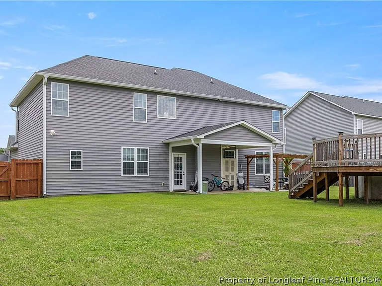 221 Fountain Grove Dr — Photo 25