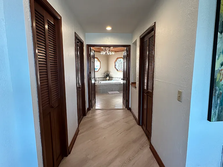 2650 Philippe Pkwy — Photo 71