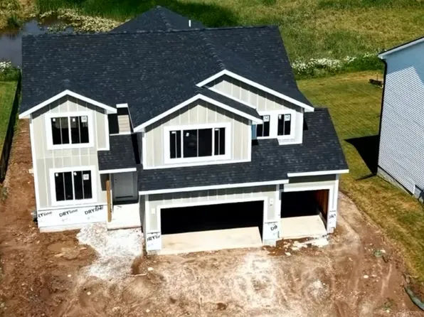 372 Napoli Ave, West Des Moines, IA 50266