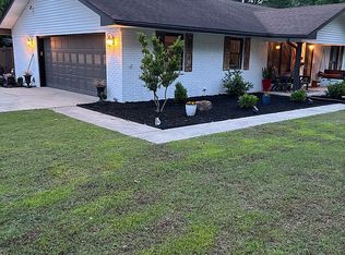 620 W Cherry St, Piggott, AR 72454