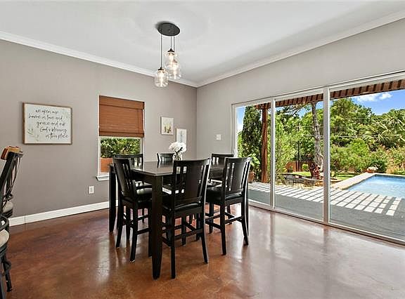 3rd image of 130 La Paz Pl