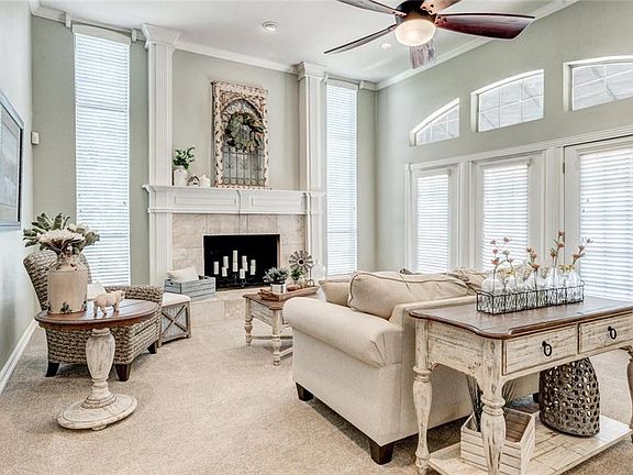 5th image of 808 Mayfair Hill Ct