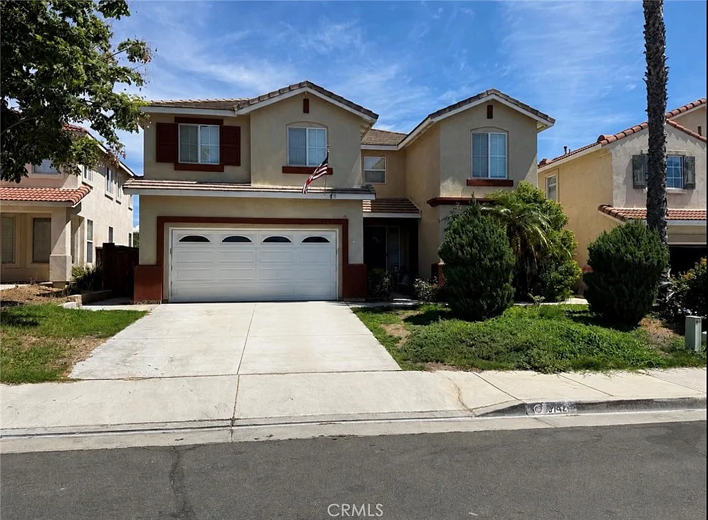 5 bed, 3580 sqft, $3,800 — Photo 1