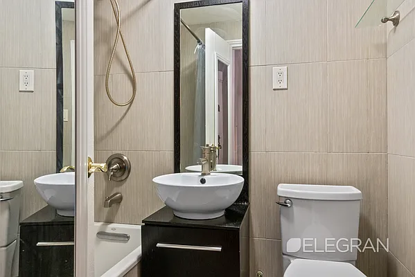 Rented by (Legacy) Elegran | media 6