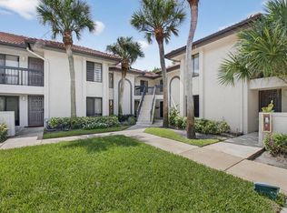5151 W Club Cir APT 205, Boca Raton, FL 33487