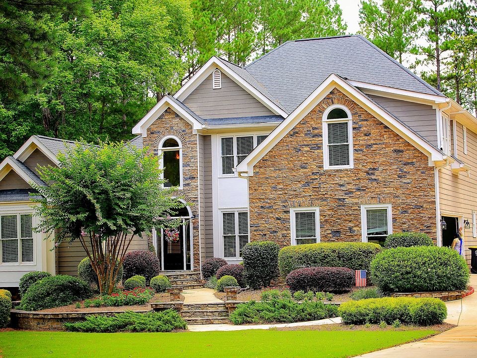 Front look of the house.