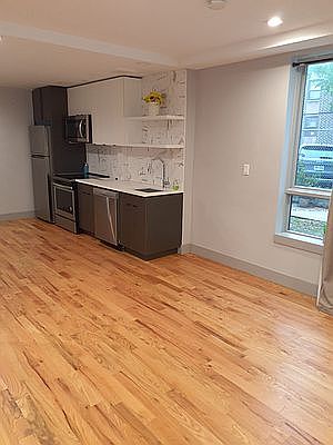 2nd image of 238 Tompkins Ave APT 1A