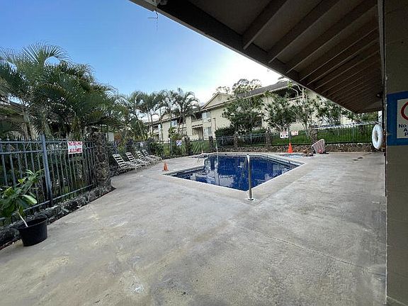 2nd image of 95-510 Wikao St APT M303