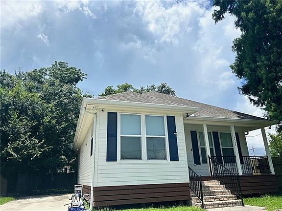 2nd image of 4538 Congress Dr