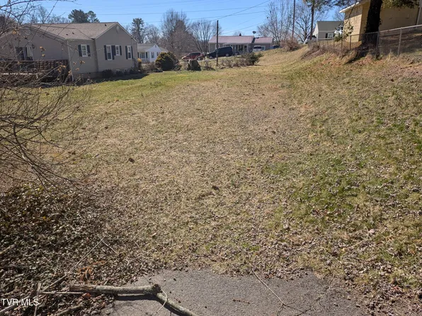 111 Auburn St, Bristol, TN 37620