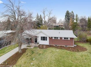 2555 E Maplewood Ave, Centennial, CO 80121