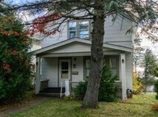 1416 E 10th St, Duluth, MN 55805