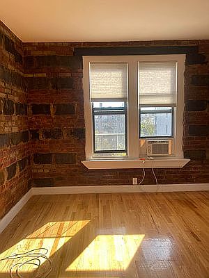 4th image of 530 Parkside Ave #6K