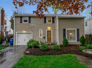 386 Roycroft Blvd, Amherst, NY 14226