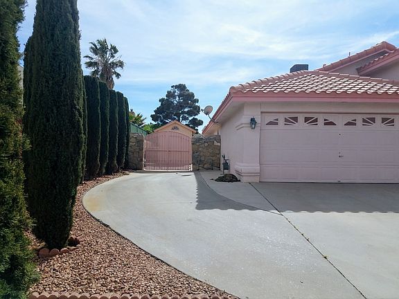 5th image of 12106 Frank Cordova Cir