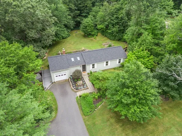 110 Central St, Boylston, MA 01505