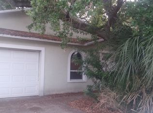 2676 Sunset Dr, Largo, FL 33770