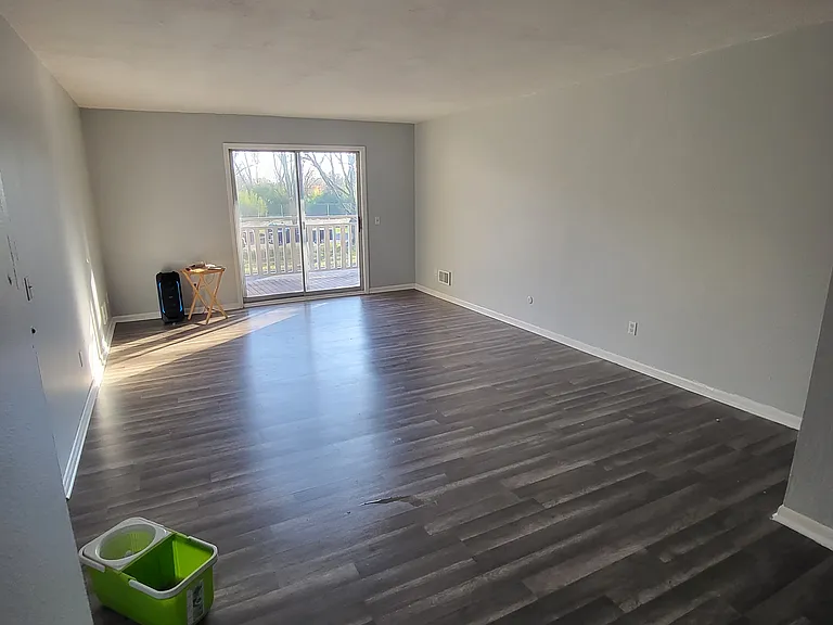 4328 W Bancroft St #1 — Photo 13