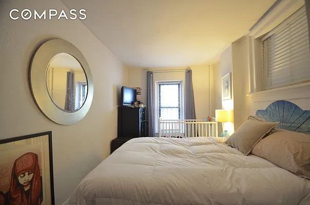 Rented by Compass | media 12