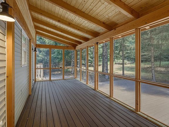 5th image of 41 Country Ln