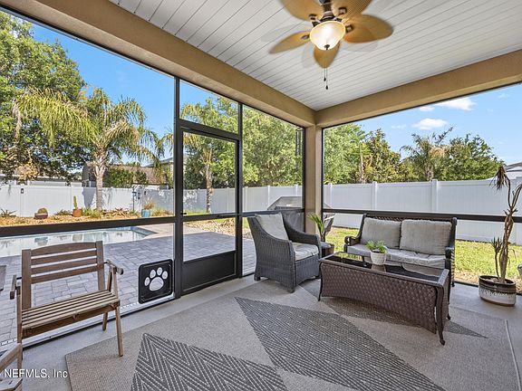 4th image of 119 DEER MEADOWS Drive