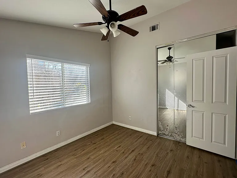 240 Sierra Madre Way — Photo 43