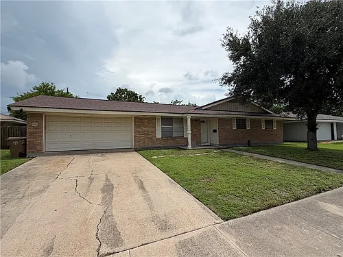 4406 Donegal Dr Photo 1