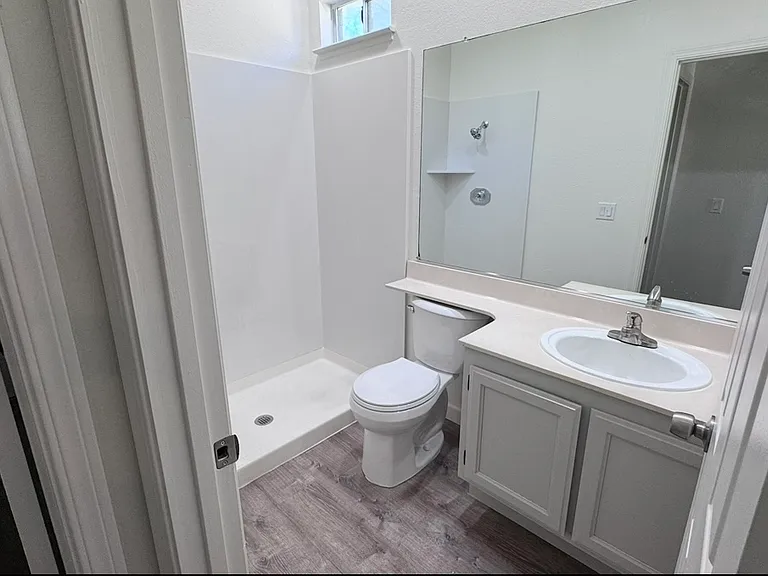 348 Stamper Cir — Photo 5