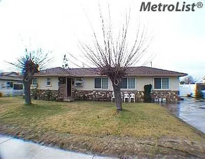 1530 2nd St photo 1