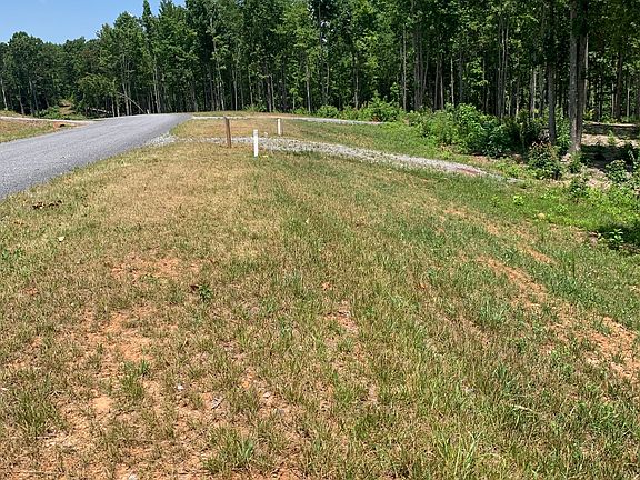 5th image of 345 Twisted Oak Rd