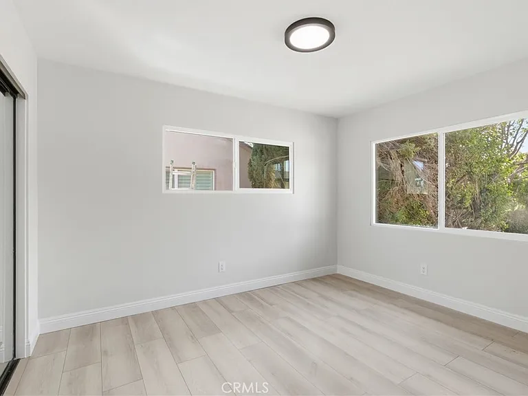 19649 Friar St — Photo 22