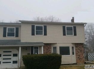 911 Commack Rd, Brentwood, NY 11717