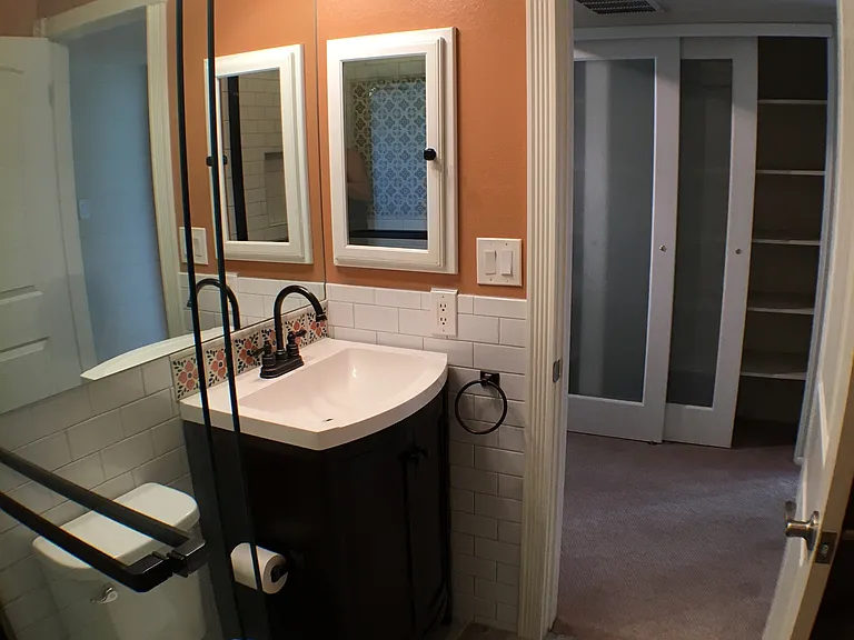 7023 E 4th St #102 — Photo 25