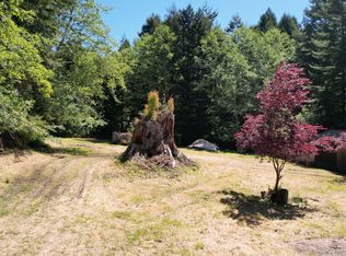 851 Kingdom Rd, Trinidad, CA 95570