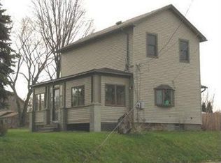 27 Gilbert Ave, Niles, OH 44446