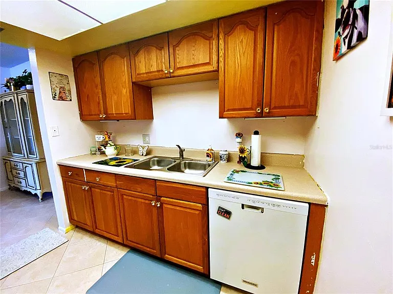 617 N Keene Rd #Q-9 — Photo 5