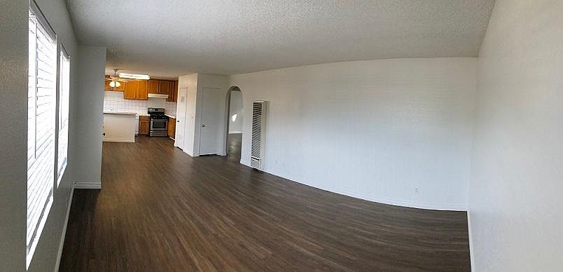 1st image of 930 N Inglewood Ave APT 8